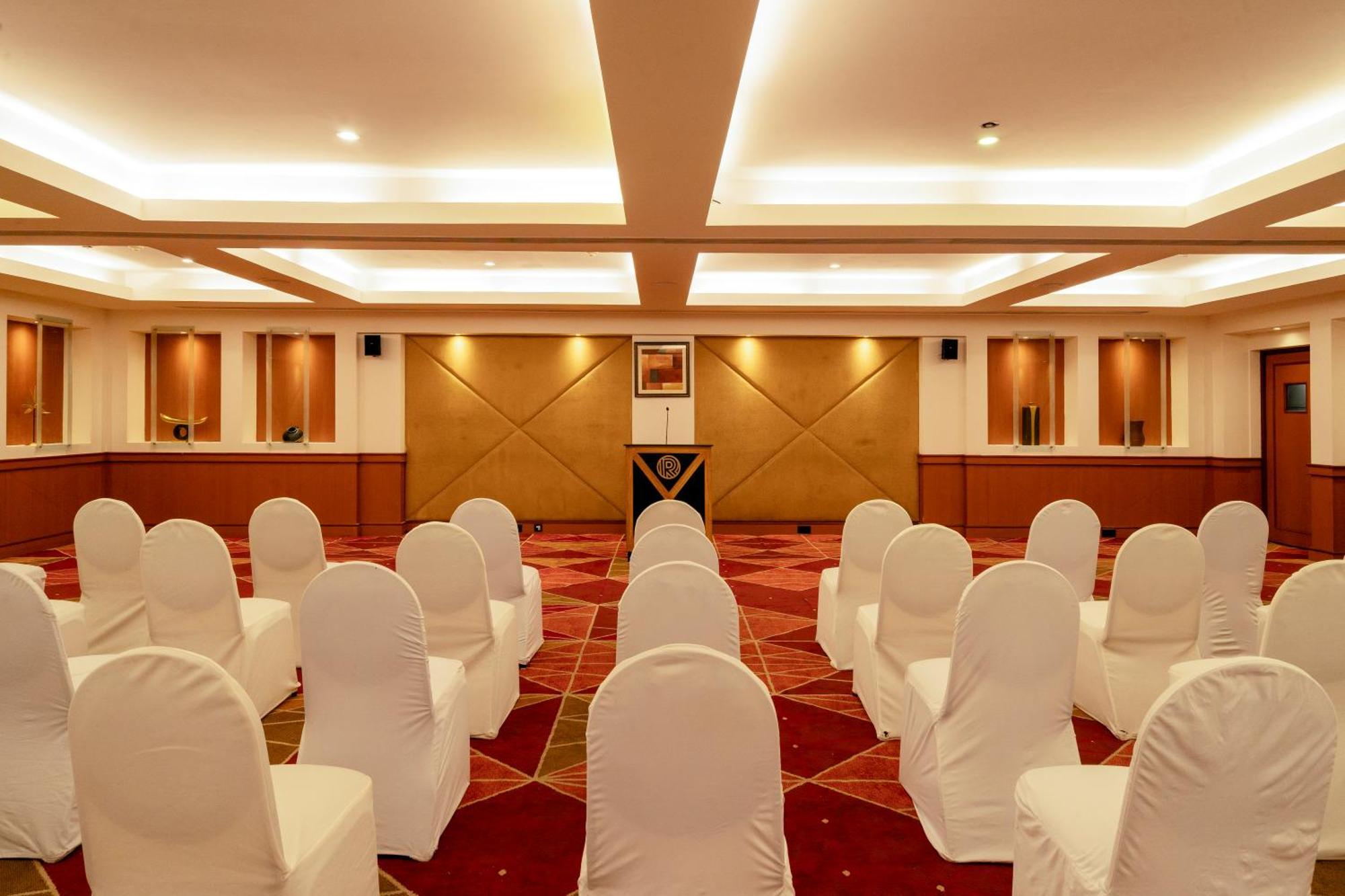 The Residency Karur Hotel Екстериор снимка